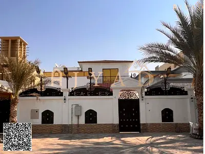 فيلا فاخرة للإيجار في الروضة 3 | 6 غرف ومجلس وصالة | موقع مميز قرب شارع الشيخ عمار