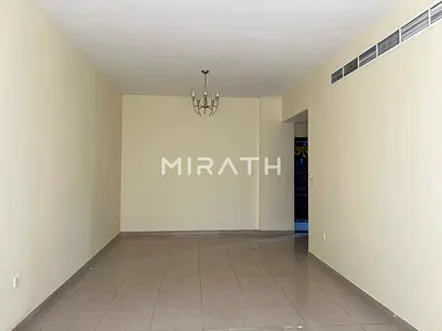 FAMILY BUILDING || SWIMMING POOL || PRIME LOCATION || FREE PARKING || HUGE BALCONY
