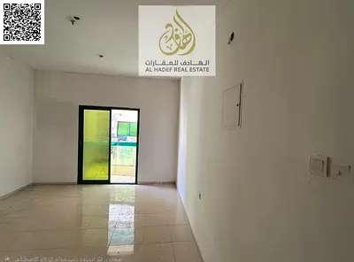 📍 الإمارات العربية المتحدة – إمارة عجمان – منطقة الراشدية – خلف Nesto Hypermarket – موقع مميز قريب من جميع الخدمات  🏡 غرفة وصالة للإيجار السنوي في ا
