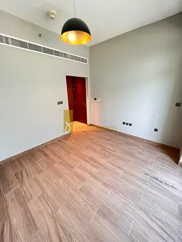 BIG LAYOUT | HIGH ROI | VACANT UNIT