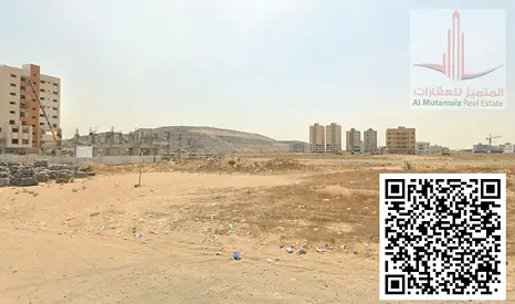 ارض بالجرف الصناعيه 3 سكني تجاري ارضي + 8 مساحه 750 متر