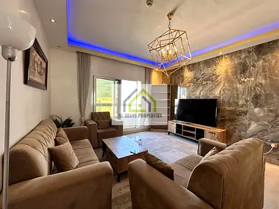 Luxury 2Bedrooms apartment with balcony full furnished flat