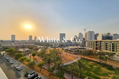 Park View | Well maintained | Vacant Now
