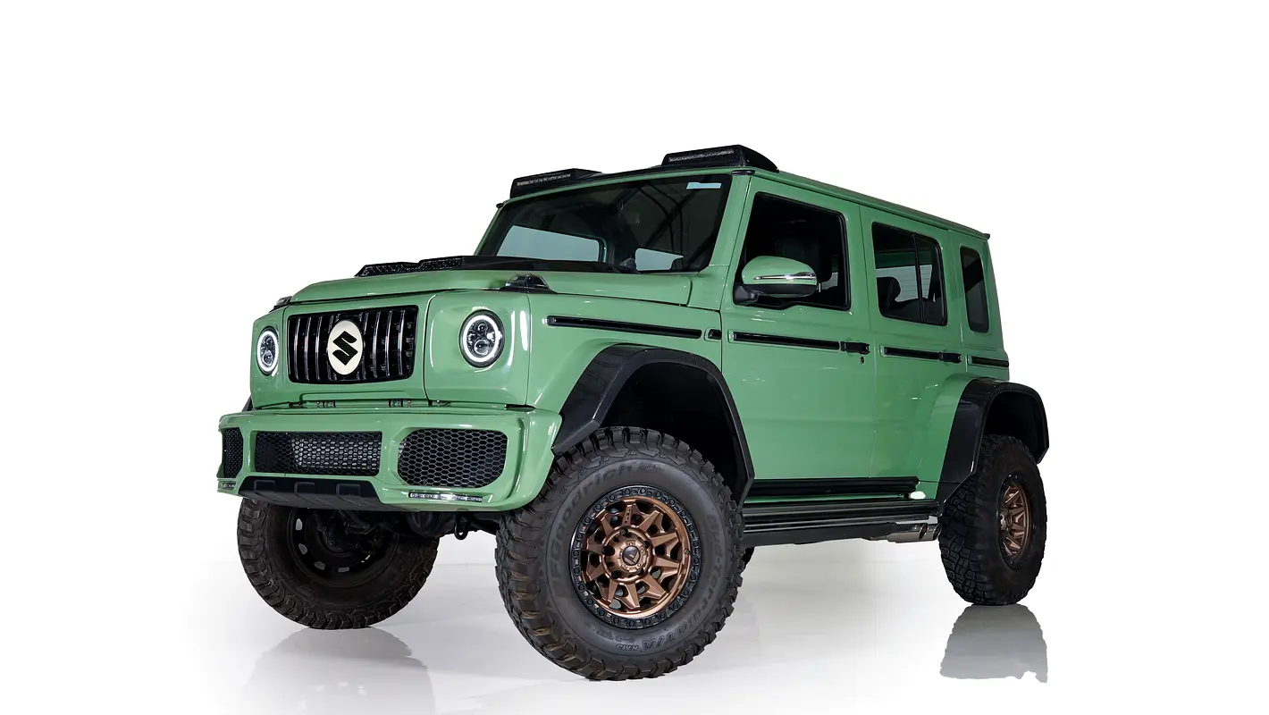 Suzuki Jimny 2023 — photo 1 of 15