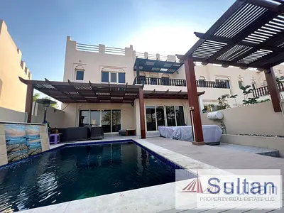 Nice Upgraded 3 Bed With Pool Lagoon View