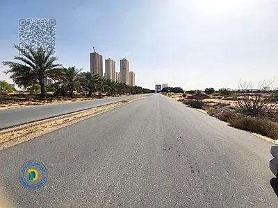 residential commercial land G + 4 excellent location Al Alia global city