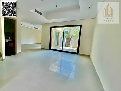 For sale, a ready-to-move-in townhouse | Distinctive finishing | Freehold for all nationalities