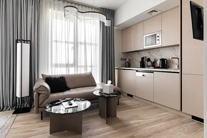 High floor | Designer Diamonds Ring Studio | Prime Downtown location