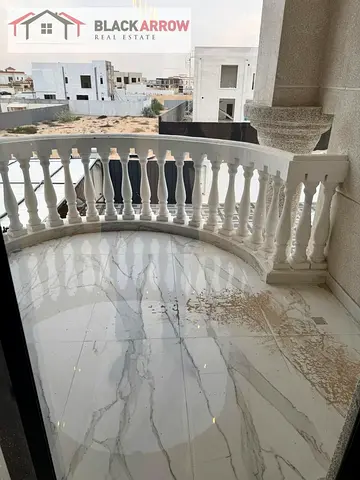 4 Bedroom Villa | Maids Room | Al Aweer First