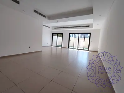2999 SQFT 4BHK VILLA IN 315k MAIDS ROOM