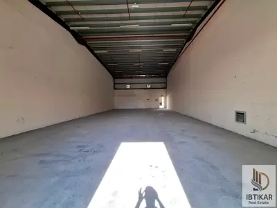 WEARHOUE FOR RENT IN AL SAJAA