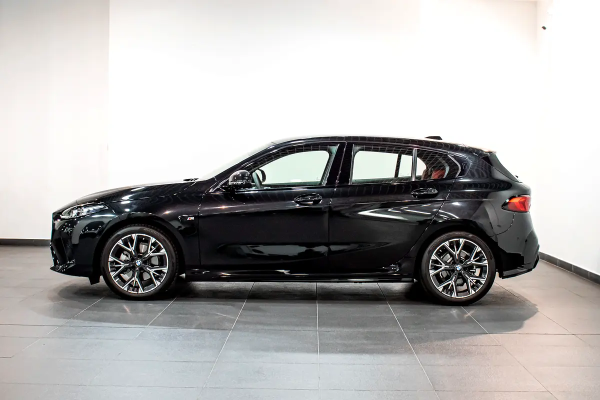 BMW 1-Series 2025