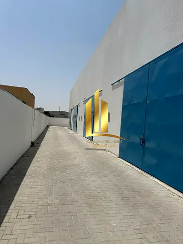 🏭 للإيجار – 3 شبرات مميزة في موقع استراتيجي - الصجعة الصناعية
