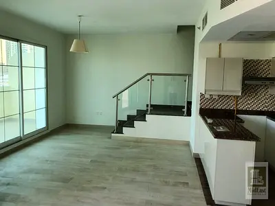 LUXURY | SPACIOUS 1 MASTER BEDROOM | DUPLEX