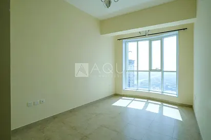 1+Study l Spacious Apt l 1 Month free