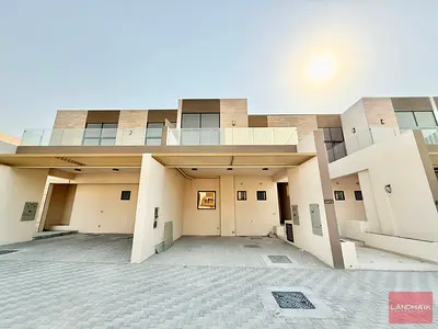 Elegant 4 BR + Maid's Room Townhouse Villa | Prime Location | Ready to Move