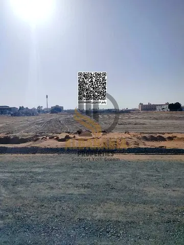 أرض سكني تجاري للبيع في المقطع 3 أم القيوين
