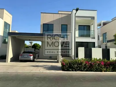 4-BEDROOM VILLA FOR RENT | NEAR POOL | GYM | NEAR ENTRANCE| SINGLE ROW