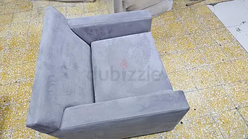 Crate and Barrel axis arm chair