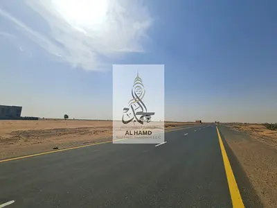 للبيع من المالك مباشر لأول مره في أم القيوين ، إطلاق  مشروع منطقة السرة السكني. يوفر هذا المشروع أراضي وفلل فاخرة بنظام