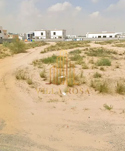 Residential land in a prime location opposite the park - Al-Hawshi area