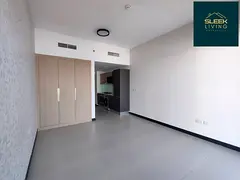 Exclusive | Vacant | Fitted Kitchen