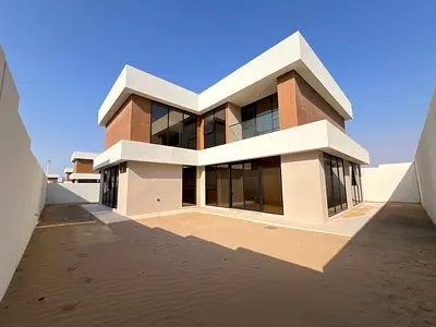 Lavish like brand-new Villa 4bhk six washroom bedroom storeroom laundry room Garden City Sharjah