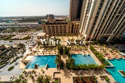 Luxurious | Stunning Views | Spacious