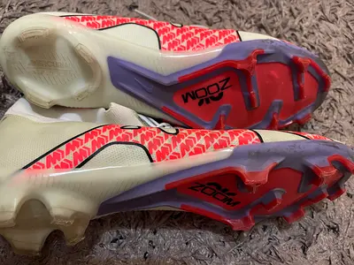 Nike Zoom Mercurial Vapor Football Boots – Size 45.5 – Excellent Condition