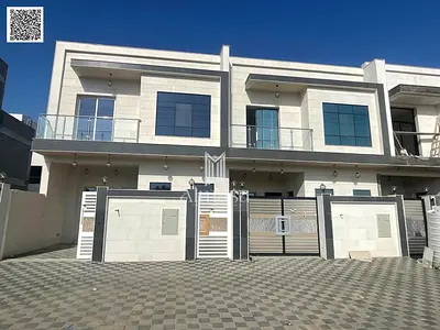 Spacious 5-bedroom townhouse in a prime location