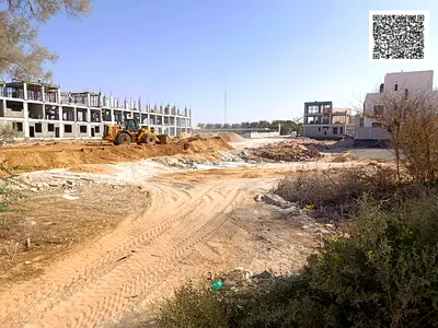 أرض للبيع. الحليـــــــــــو 1 سكنى إستثمارى فلل ( G + 2 ) مساحة القطعة : 280 م - 3014 قدم موقع ممتاز تملك حر لجميع الجنسيات السعر : 720 ألف شامل رسوم