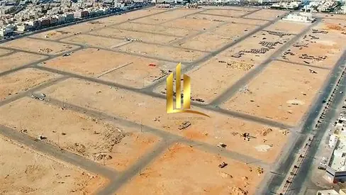 امتلك أرضك أ فيلتك وفي الحوشي 🏡 مساحات تبدأ من 3,150 قدم² وحتى 20,000 قدم² لتناسب جميع احتياجاتك.