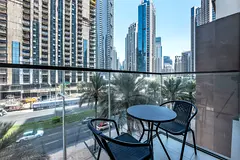 luxury living with 2 BR Premium Apt &amp; Burj Khalifa Views