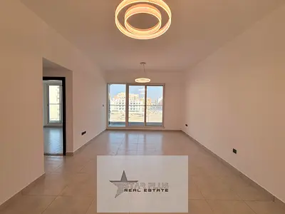 SPACIOUS 2 BEDROOM | CLOSE KITCHEN | COVERED PARKING.