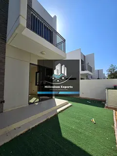 LUXURY SPACIOUS 3BEDROOMS PLUS MAID | CLOSED KITCHEN | FOR RENT READY TO MOVE