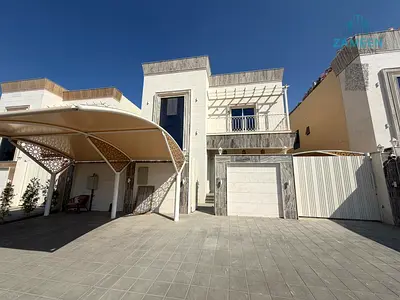 للبيع فيلا طابقين ٥غرف ماستر منطقة للحليو٢ شامل كل شي   مطلوب 1.85 وقابل للتفاوض