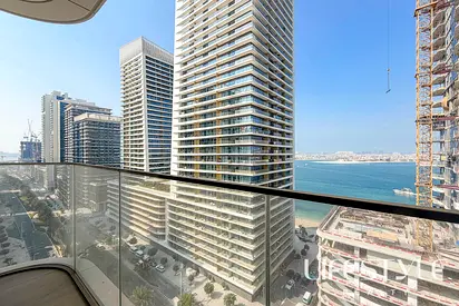 Unique Layout - Dual Views | Vacant | Beach Access