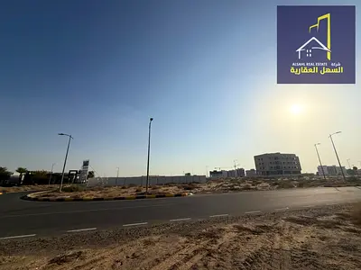 للبيع أرض سكنية مميزة في مدينة تلال زاوية على ثلاث شوارع بناية أرضي + 4 طوابق