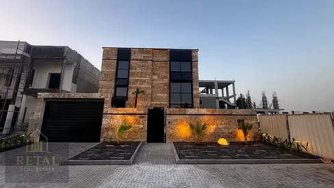 فرصة ذهبية لامتلاك فيلا راقية في قلب العاليا بعجمان بمساحات واسعة وتصميم أنيق