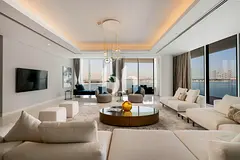 Penthouse | Panoramic Views | Low Floor