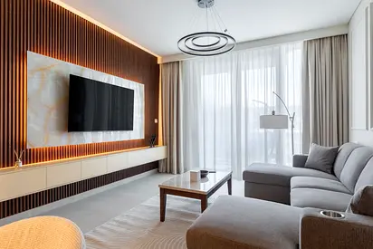 Modern 1BR with Balcony near Dubai Marina | Beach Mansion
