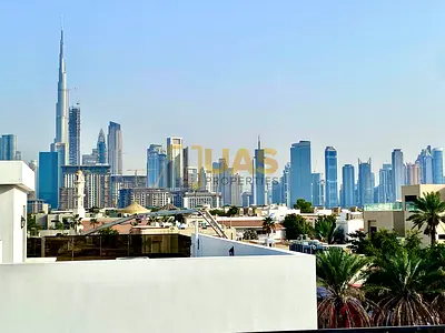 Newly Built 5 BHK Villa | Jumeirah 1 | Huge Size