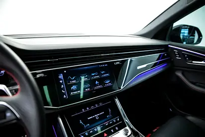 صورة 10 لـ 2023 AUDI RS Q8