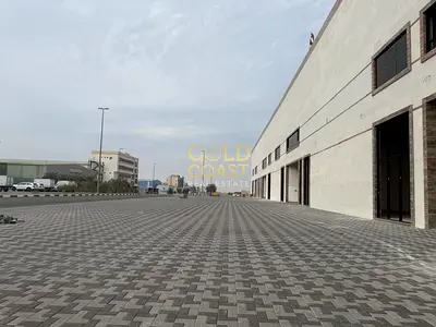 99778 SQFT BRAND NEW WAREHOUSE IS AVAILABLE FOR RENT IN UMQ