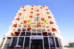 BRIGHT APARTMENT \WITH BALCONY\FULLY UPGRADED