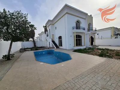 BEAUTIFULL VILLA FOR RENT 3BHK MAID ROOM 4BATHROOM BALCONY BIG COMPOUND IN cornish RAS AL KHAIMAH