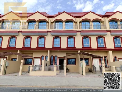 أب تاون على شارع رئيسي بسعر استثماري