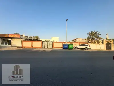 بيت عربي طابق واحد للبيع بامارة الشارقة الصبخة