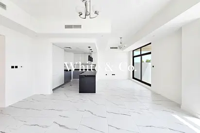 Brand New | Spacious Unit | Vacant Now