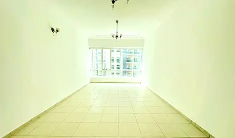SPACIOUS 2bhk  WITH BALCONY OPEN VIEW GYM&POOL BUILT IN WARDROBE IN 48K